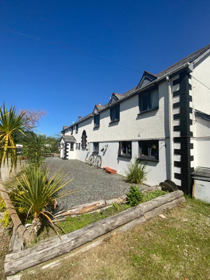 Innis Guest house&campsite Penwithick Extérieur photo